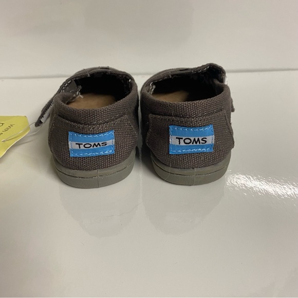 Toms NWT Toddler Shoes 3T - Picture 3 of 6